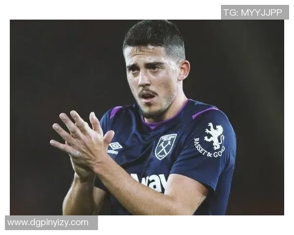 足球明星出走背后真相揭秘及对未来职业生涯的影响分析