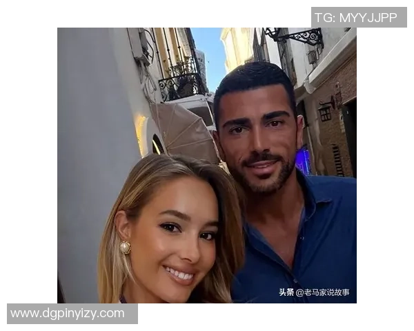 足球明星与体育明星的浪漫爱情故事揭示了运动场上的激情与生活中的甜蜜